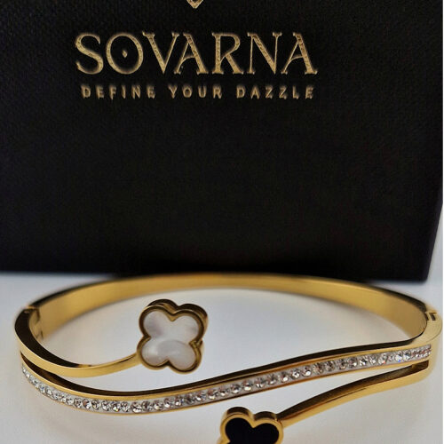 Aurora Clover Crystal Bangle
